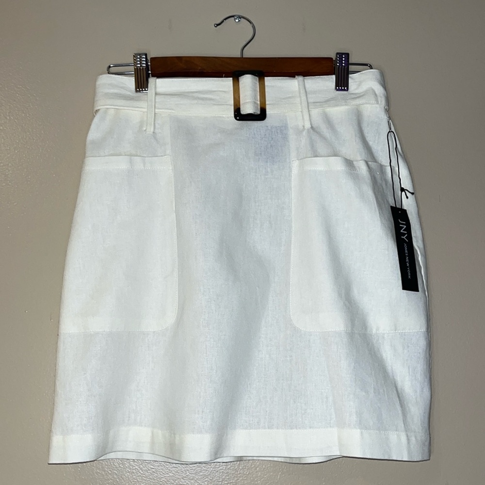 NWT JNY Jones New York Mini Skirt with Belt